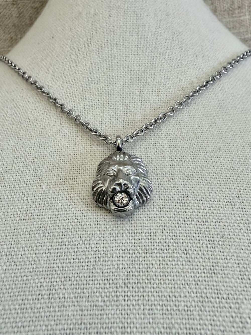 Dyrberg/Kern Kefira lion's head necklace with Swarovski crystal